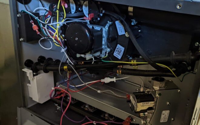 Gas furnace